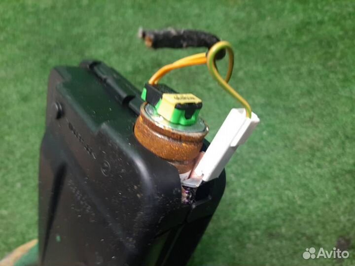 Подушка безопасности в сиденье левая Peugeot 3008