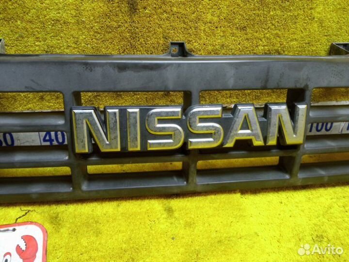 Решетка радиатора передняя Nissan Safari/Patrol