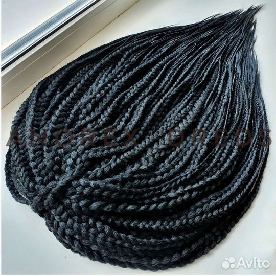 Д.Е. косы. Афрокосички