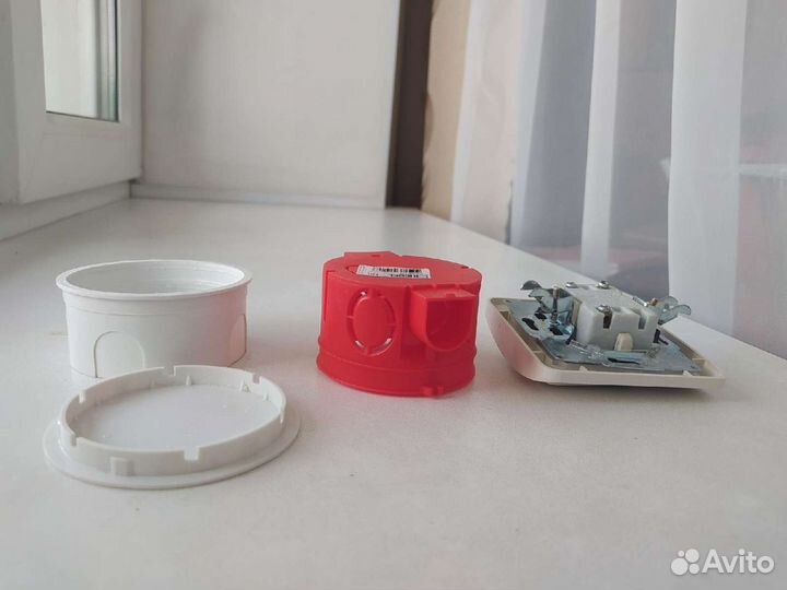 Выключатель