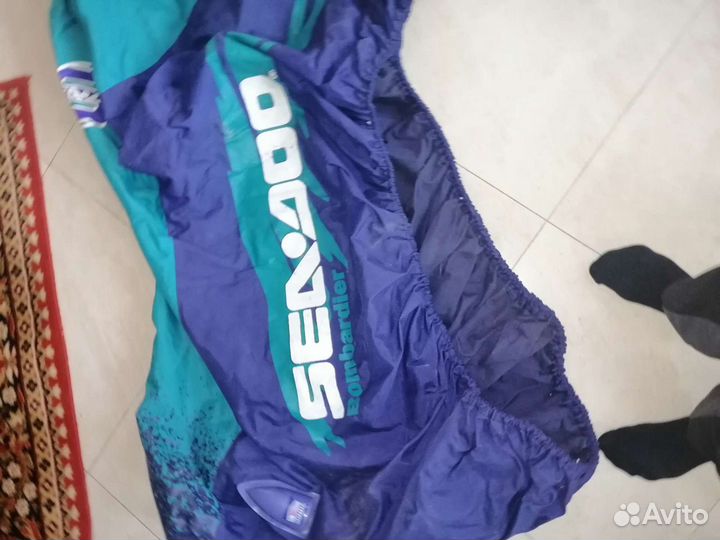 Чехол на бомбардир seadoo