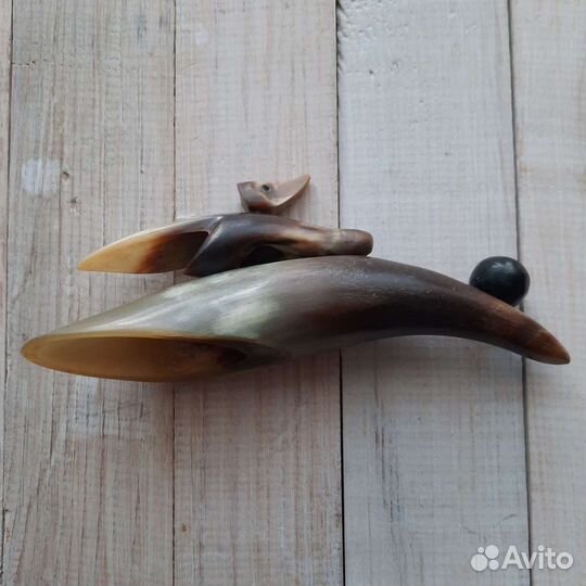 Статуэтка из рога,кости,гжель,фарфор,декор