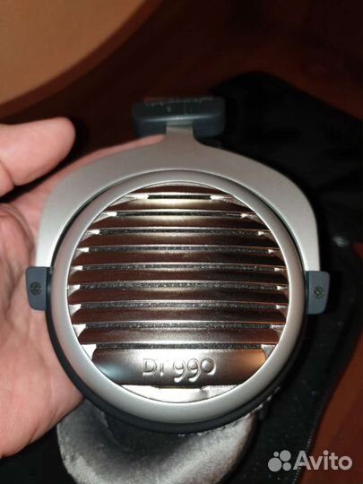 Beyerdynamic DT 990