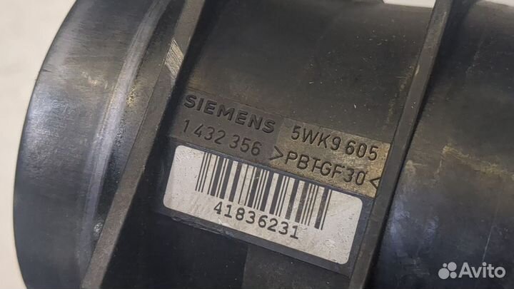 Измеритель потока воздуха BMW 5 E39, 1998