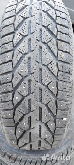Tigar SUV Ice 215/60 R17 100T