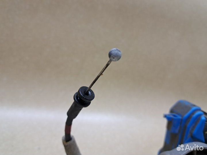 Замок двери задний правый Kia Ceed 2 рест. 1.6