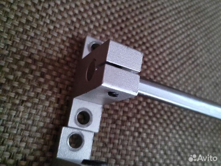 Комплект линейных направляющих 8мм с каретками