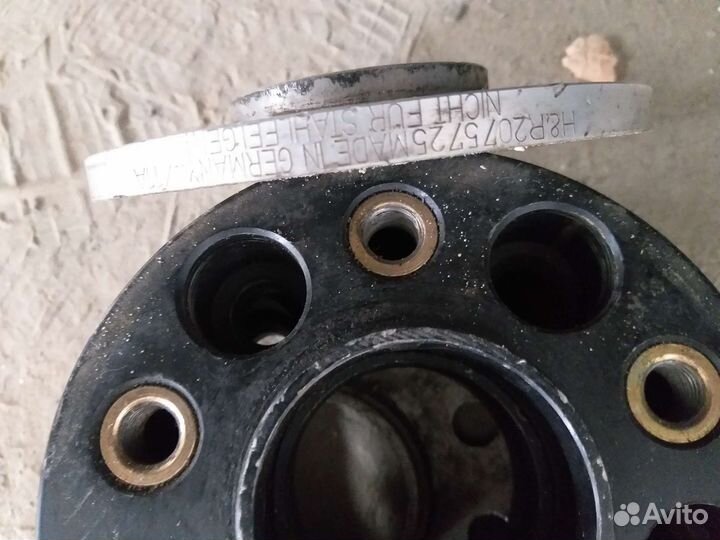 Проставка под колесо