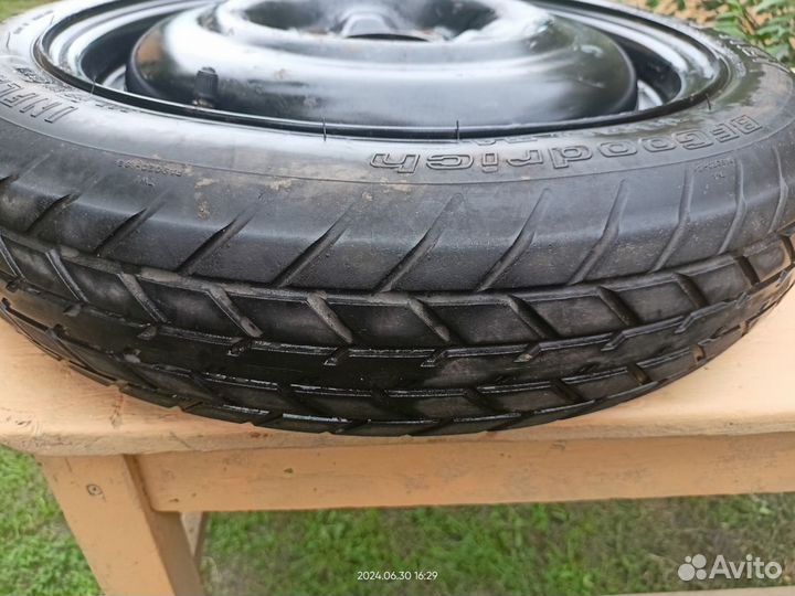 Банан докатка