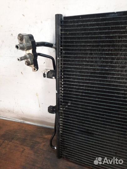 Радиатор кондиционера Land Rover Discovery
