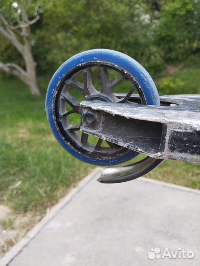 Трюковой самокат Hipe h3