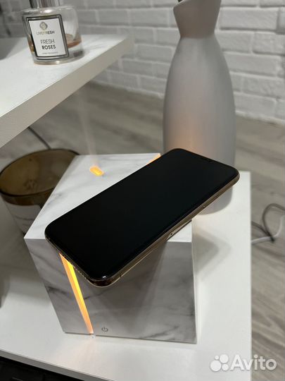 iPhone 11 Pro, 64 ГБ