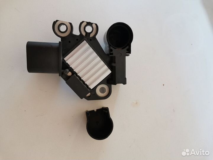 Регулятор напряжения Kia Hyundai