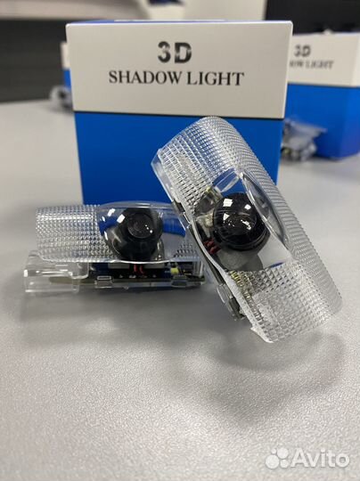 Проекция логотипа на двери Toyota Camry N846