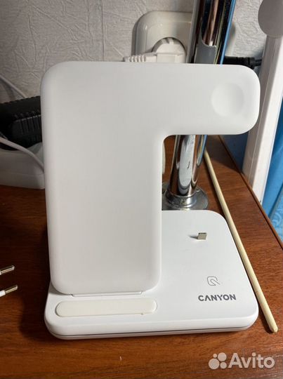 Беспроводное зарядное устройство canyon