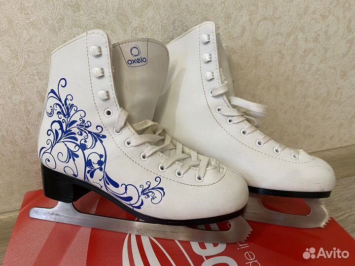 Коньки фигурные женские 37 размер