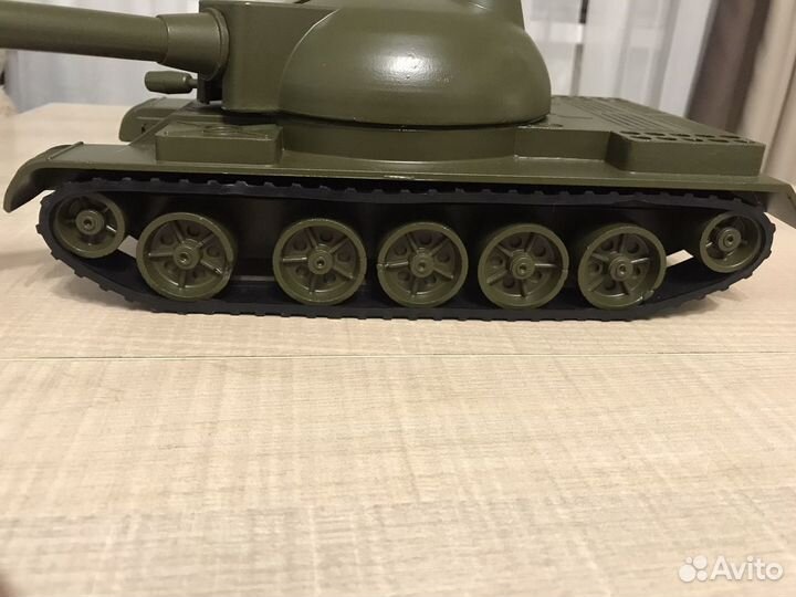 Танк и пушка СССР