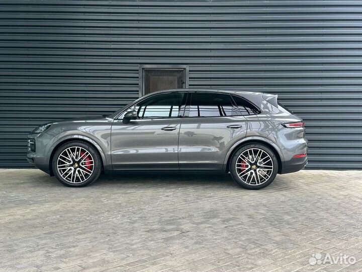 Porsche Cayenne S 4.0 AT, 2024