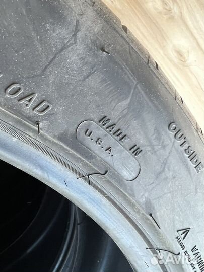 Michelin Pilot Sport 4 S 285/40 R23