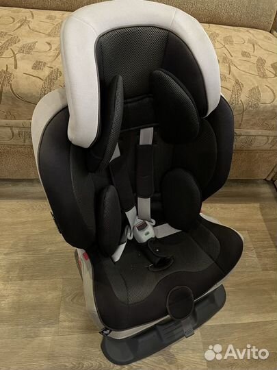 Детское автокресло Ailebebe Carmate Swing Moon