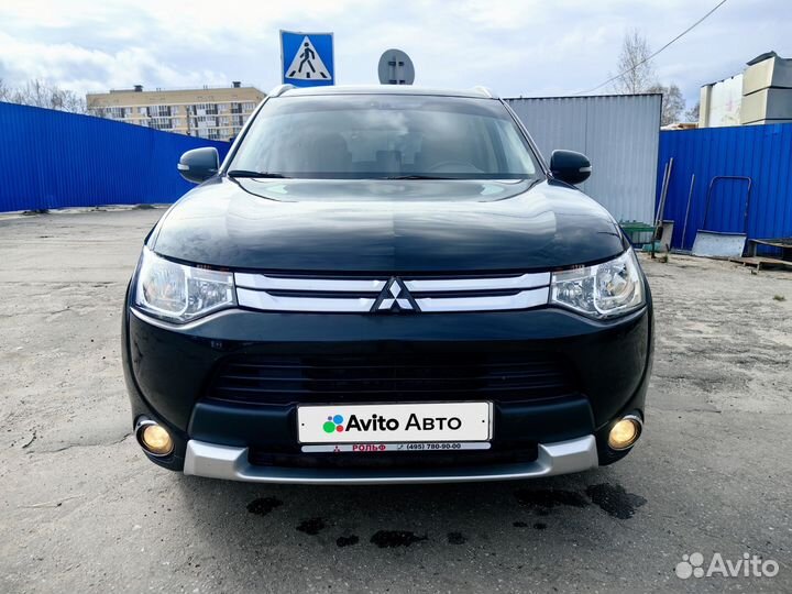 Mitsubishi Outlander 2.0 CVT, 2014, 61 500 км