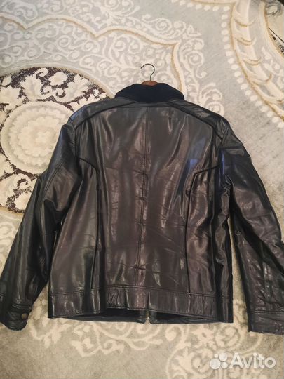 Кожаная куртка ivagio