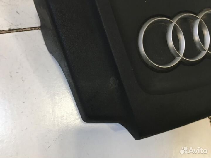 Накладка декоративная Audi A6 C7 4G5