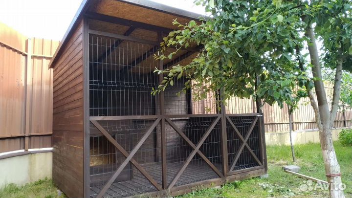 Вольер для собаки с утепленной будкой
