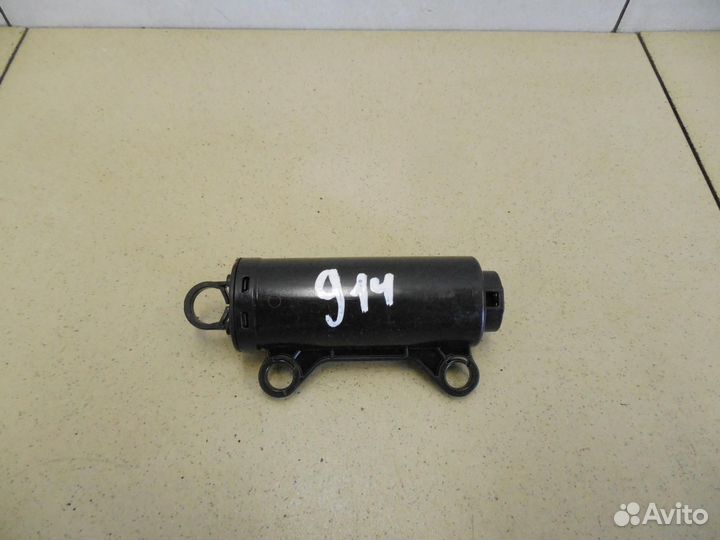 Демпфер бардачка Hi Lux 2015