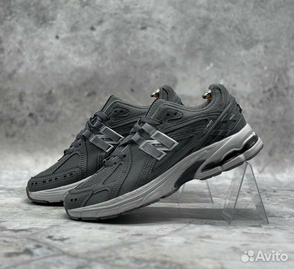 New balance кроссовки мужские