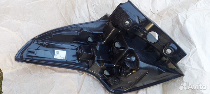 Задний фонарь Тойота Рав 4