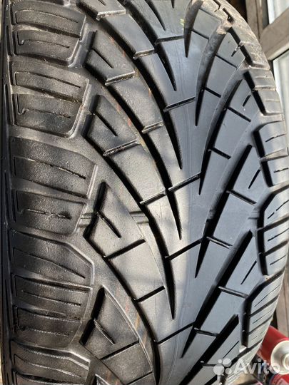 General Tire Grabber UHP 285/35 R22 106W