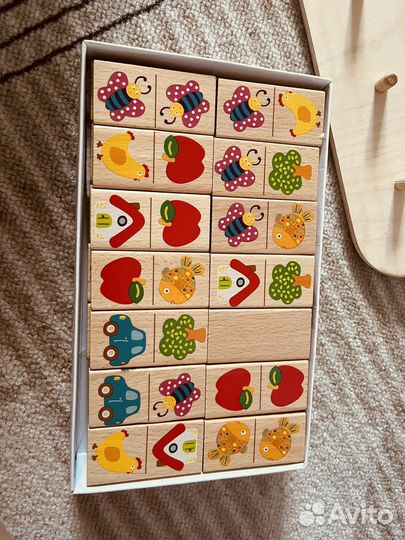 Детские развивающие игрушки