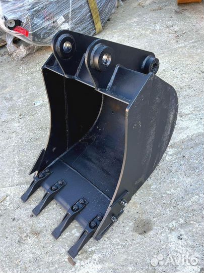 Ковш 600 для экскаватора погрузчика Volvo