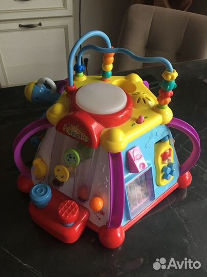 Бизиборд музыкальный