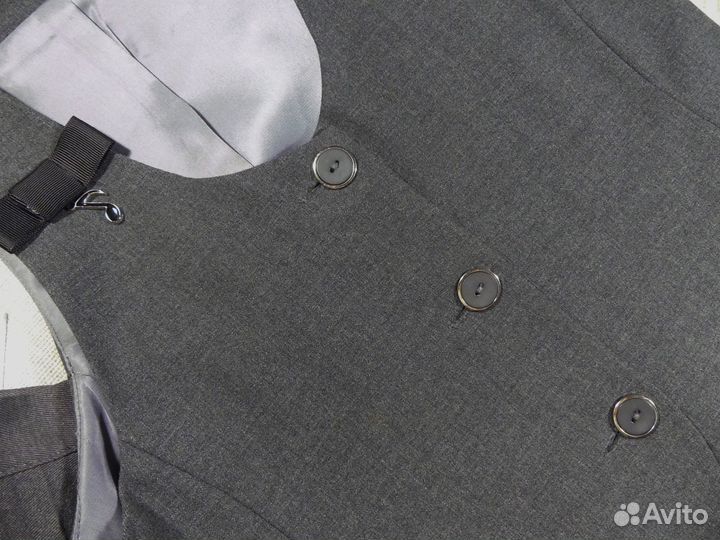 Красивая школьная форма для девочки (рост 146)