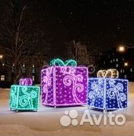 Новогоднее оформление световыми фигурами Снеговика