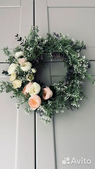 Венок декоративный на дверь