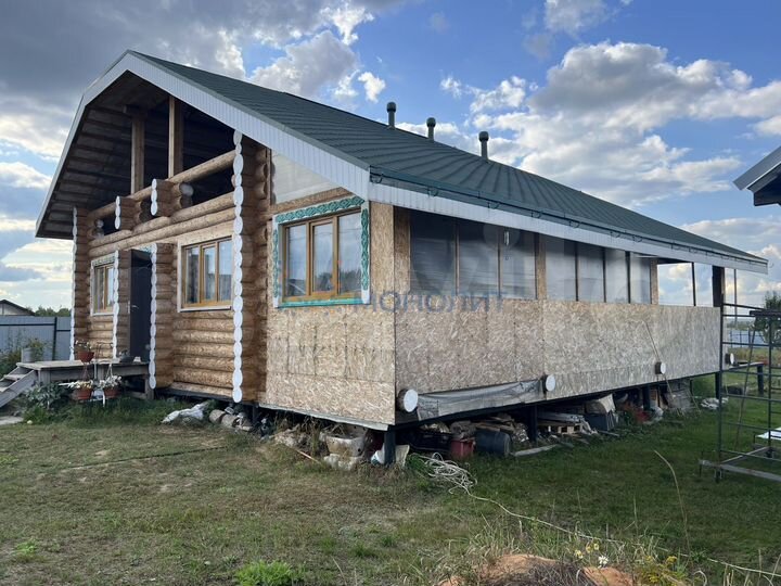 Коттедж 257,4 м² на участке 10 сот.