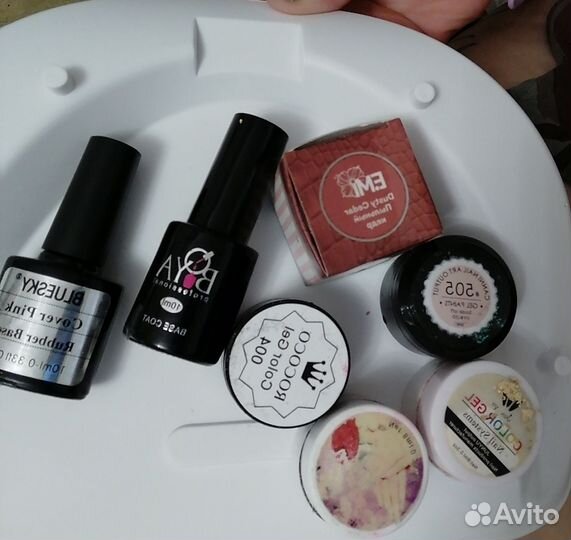 Для наращивания ногтей