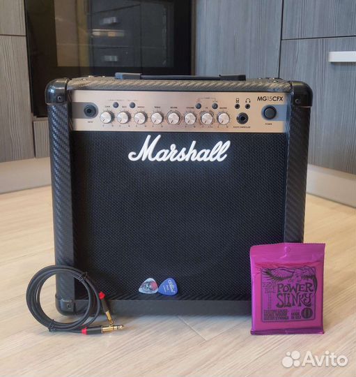 Marshall Mg15CFX c Эффектами (Комбоусилитель)