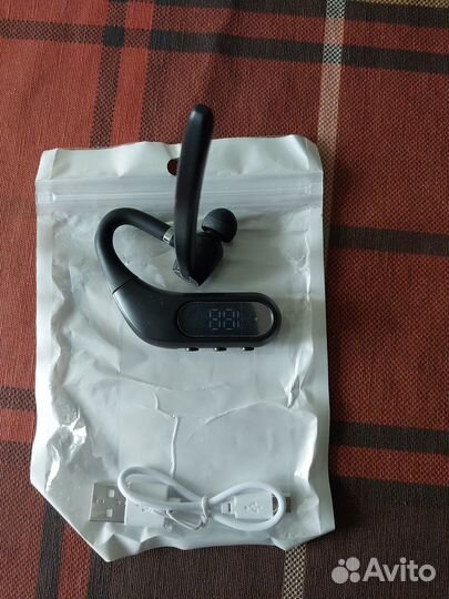 Bluetooth гарнитура с вынесенным микрофоном