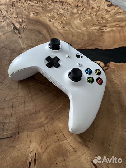 Геймпад Xbox One, Series S/X