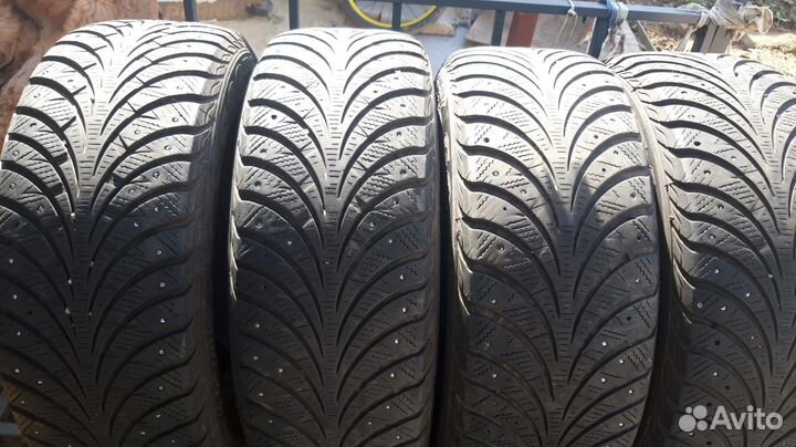 Goodyear UltraGrip Extreme 205/55 R16