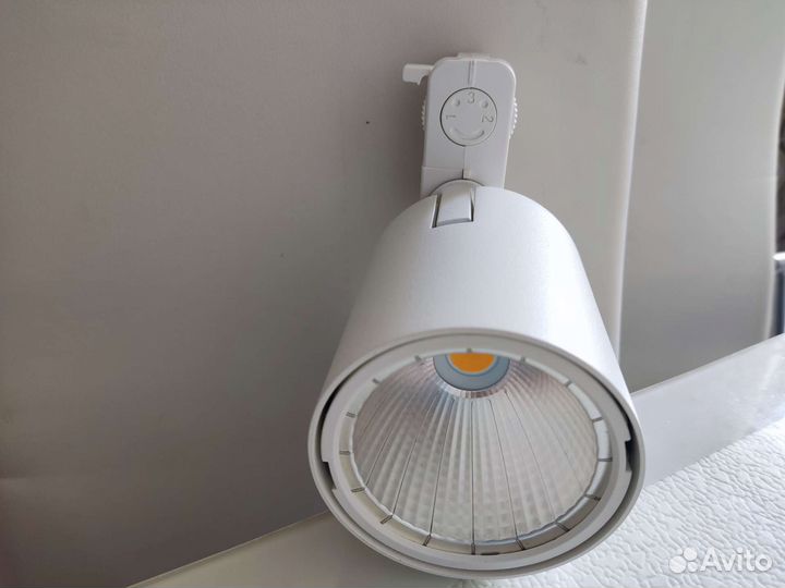 Светильник потолочный Fagerhult подвесной бу