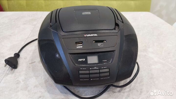 Магнитола Varta с проигрывателем CD/MP3