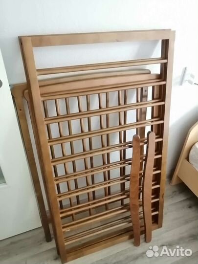 Детская кровать 2 в 1