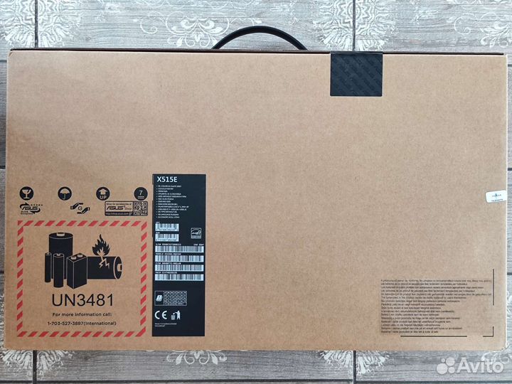 Новый ноутбук Asus 15.6