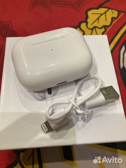 Беспроводные наушники новые