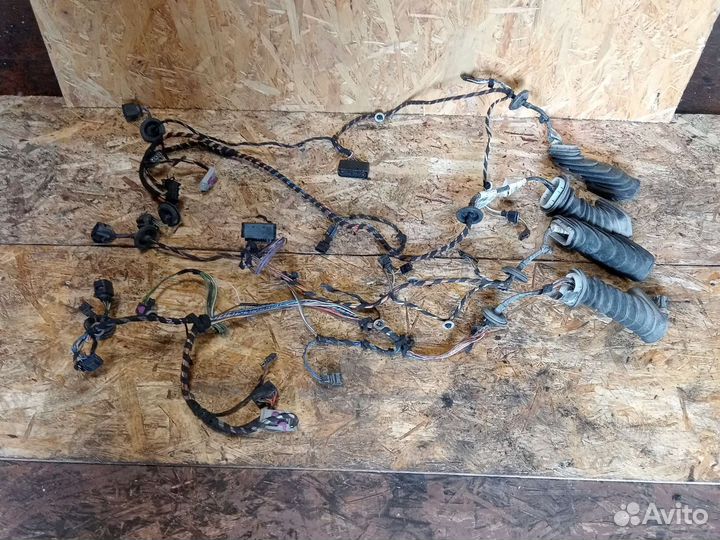 Проводка дверь Skoda Octavia A5